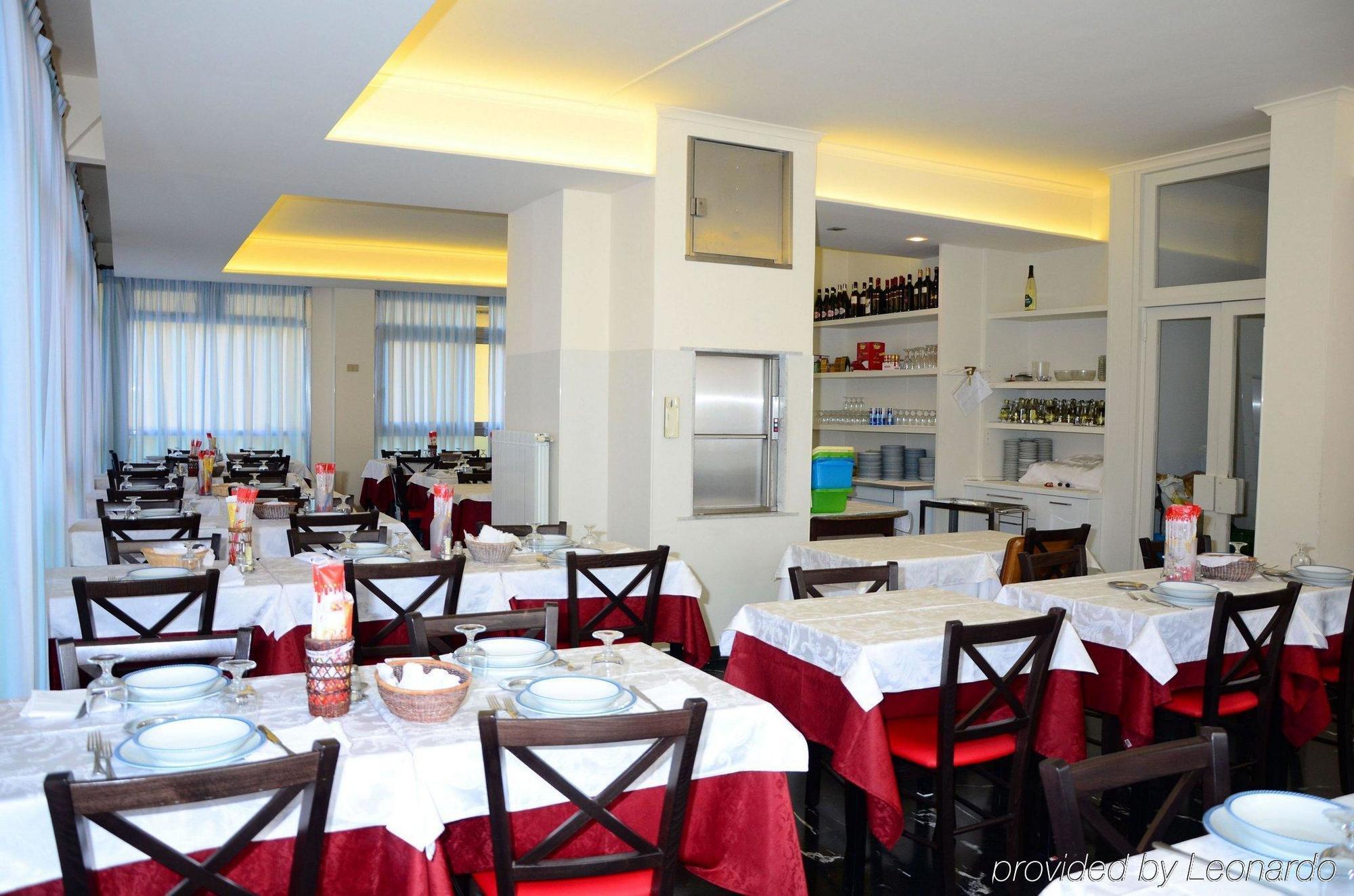 לאיגואליה Hotel Aquilia מראה חיצוני תמונה